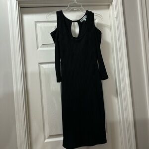 Almost FAMOUS black ribbed midi dress.